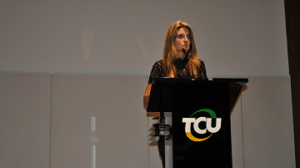 17.Luciana Ásper interna 300x168