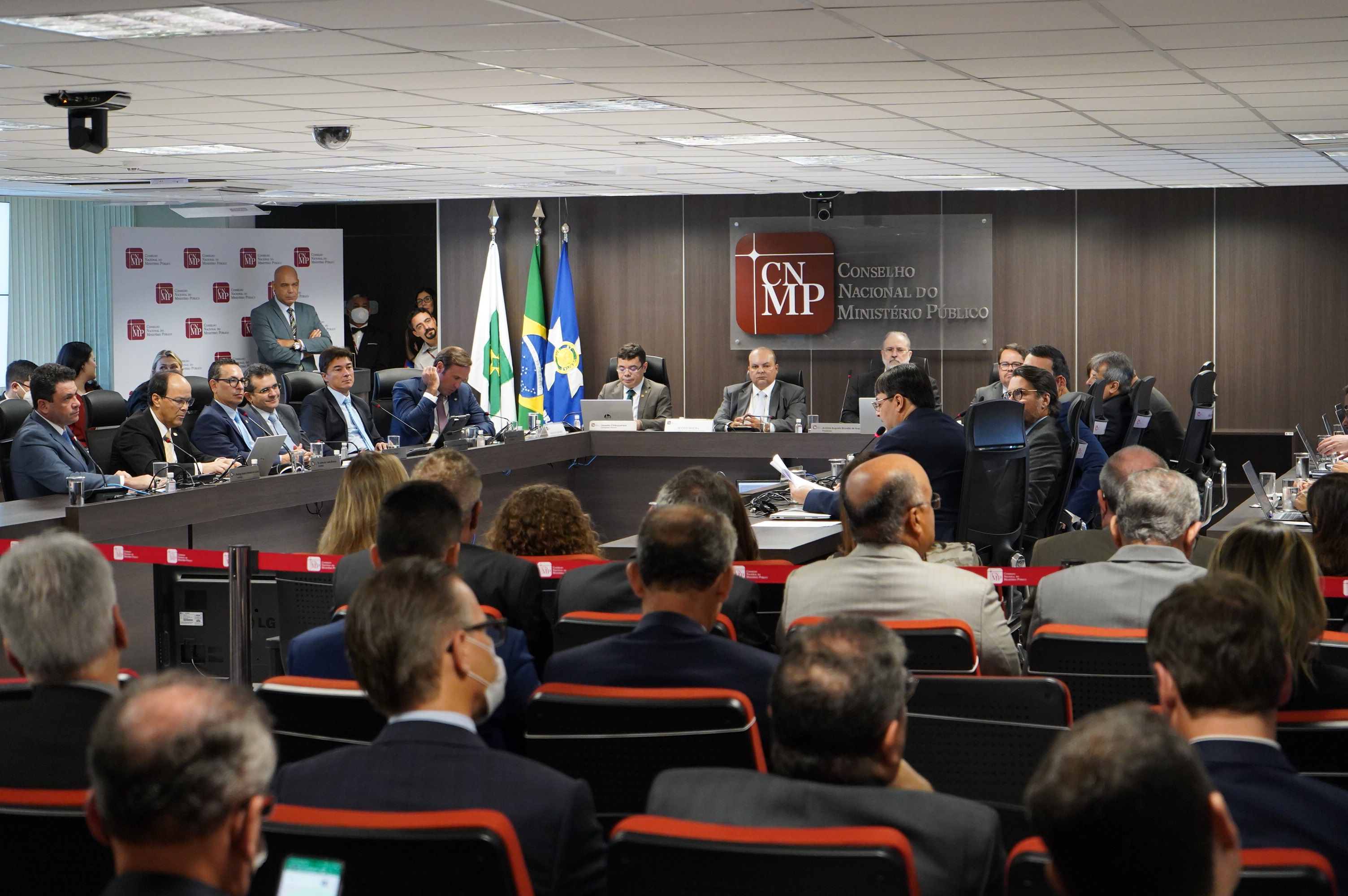 52063867456 00aabfbf0e o