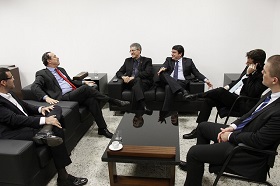 42374258860 ea3e3d472a zpaintpaint