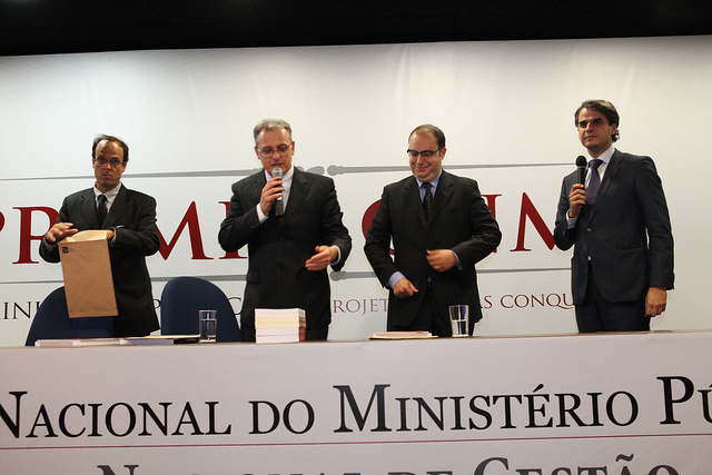 9452585664 5618b94e1f z