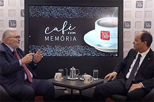 Café com Memória - Convidado: Roberto Monteiro Gurgel Santos