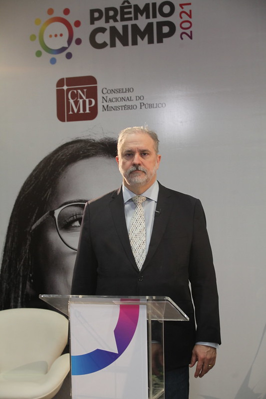 51588322237 fd5f034810 c