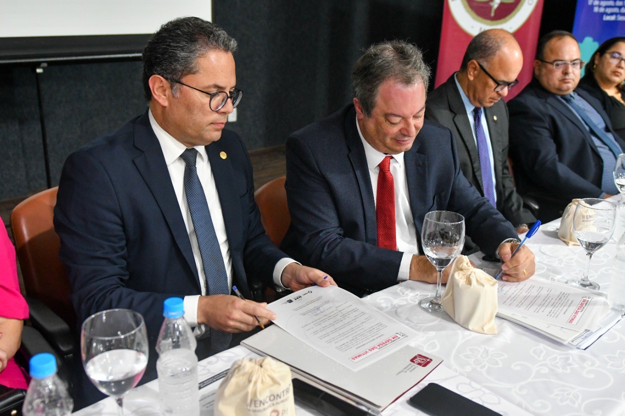 12 08 22 weitzel triunfo pe 2