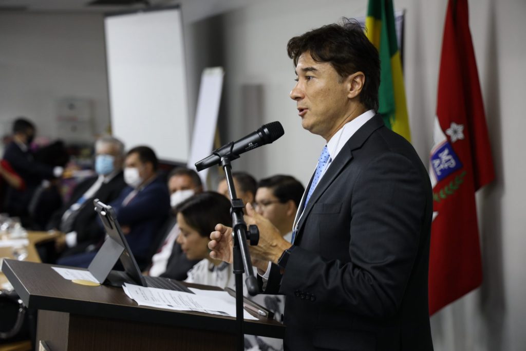 Foto do conselheiro em evento em Alagoas