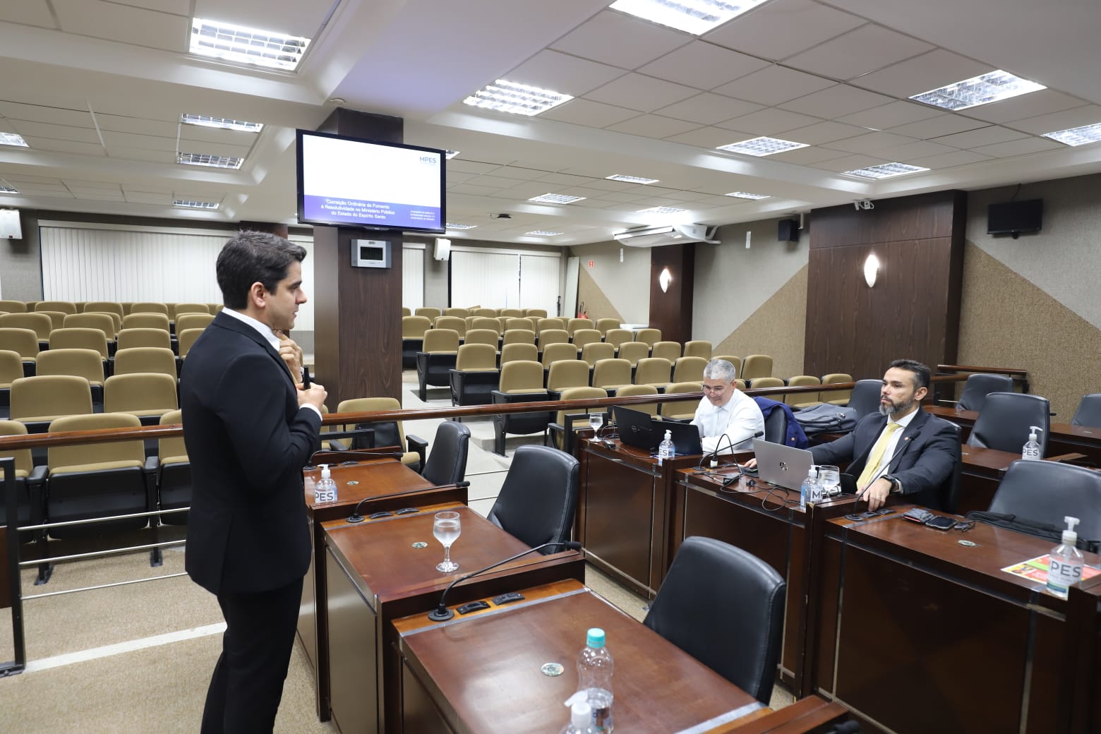 19 06 correicao oswaldo es