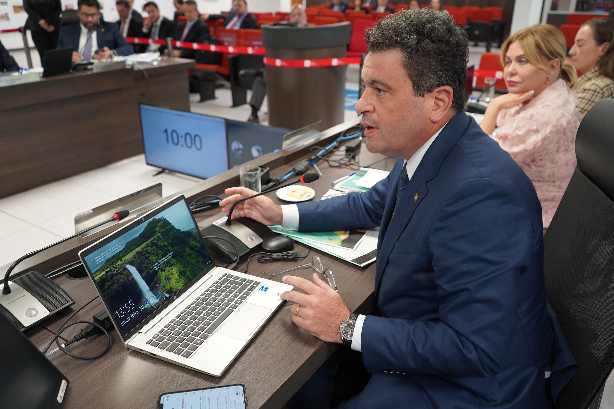 30 04 24 badaro sessao 2