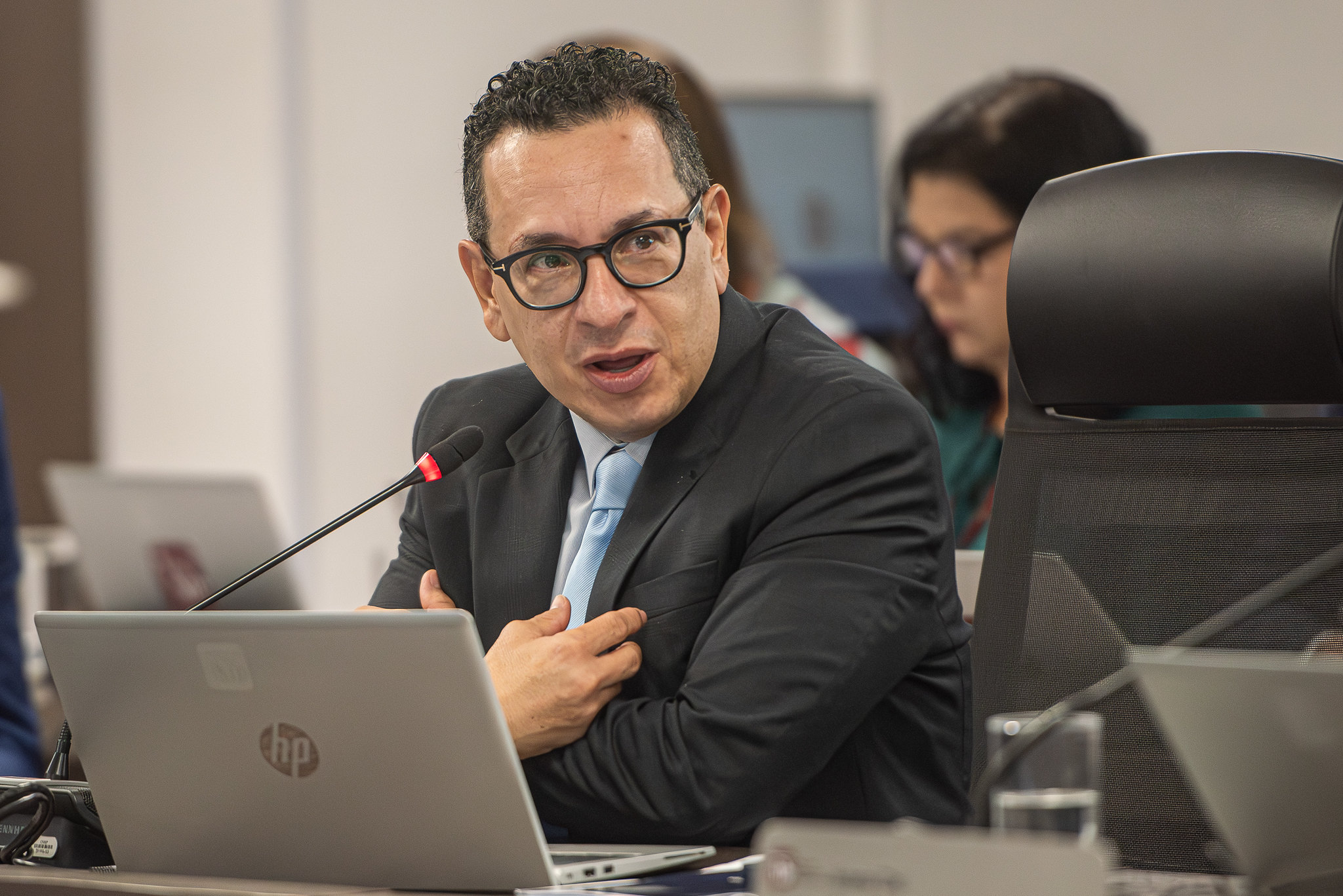 27 08 24 paulo passos sessao