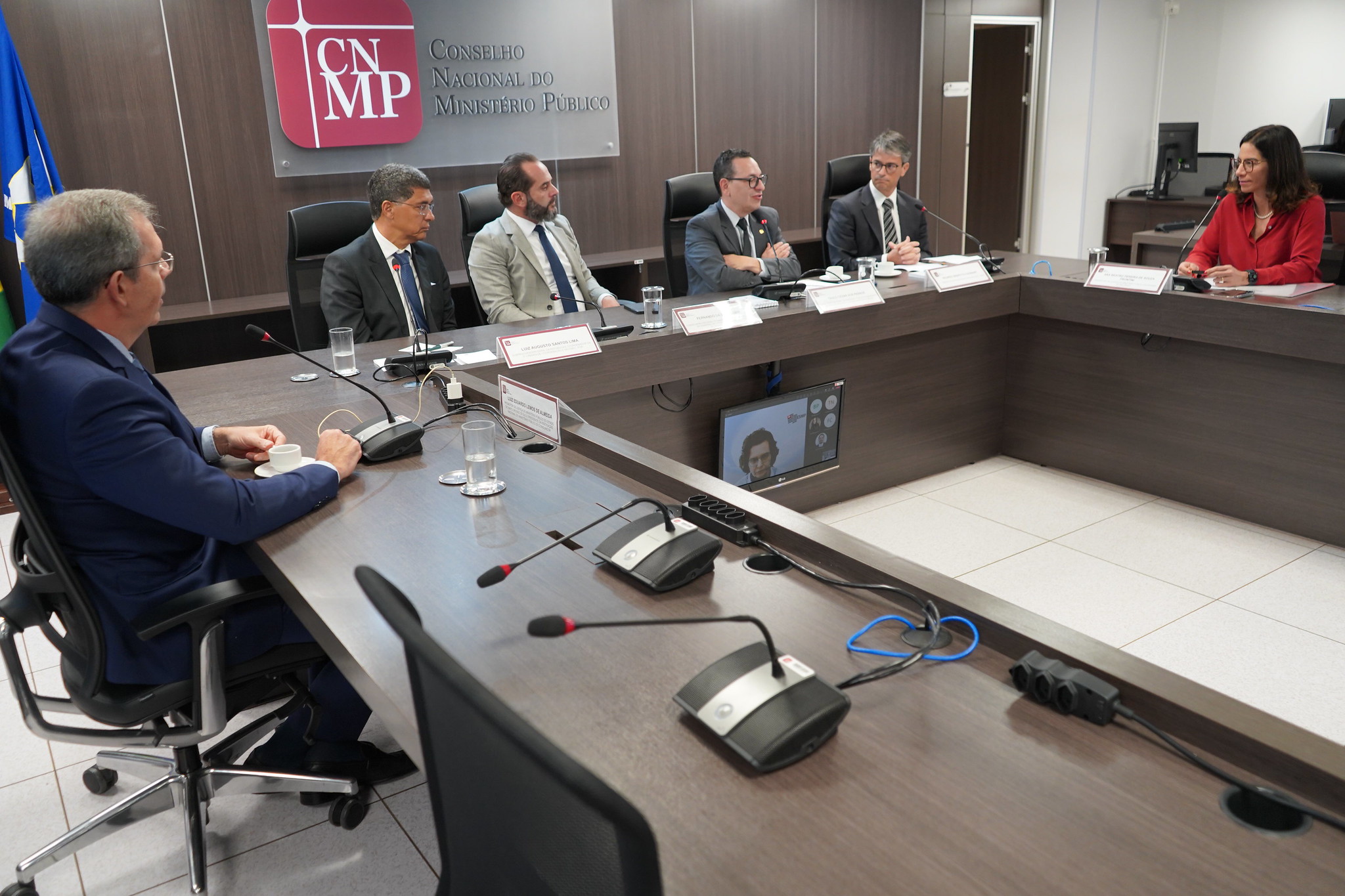 53724179099 aca368352e k