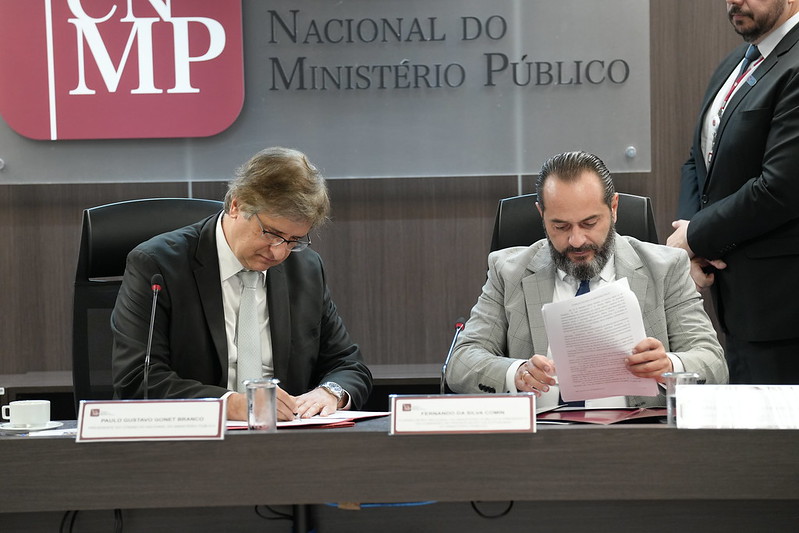 53725908730 b116c4f256 c