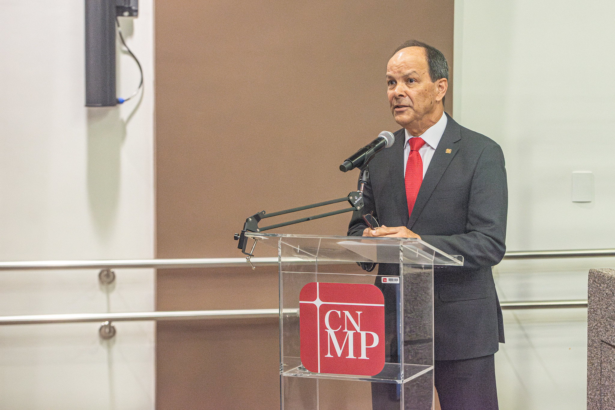 54155747185 7a7e28280d k