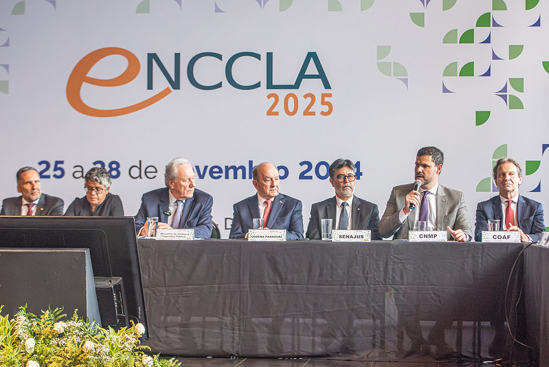 54171329420 fec9de80cb c