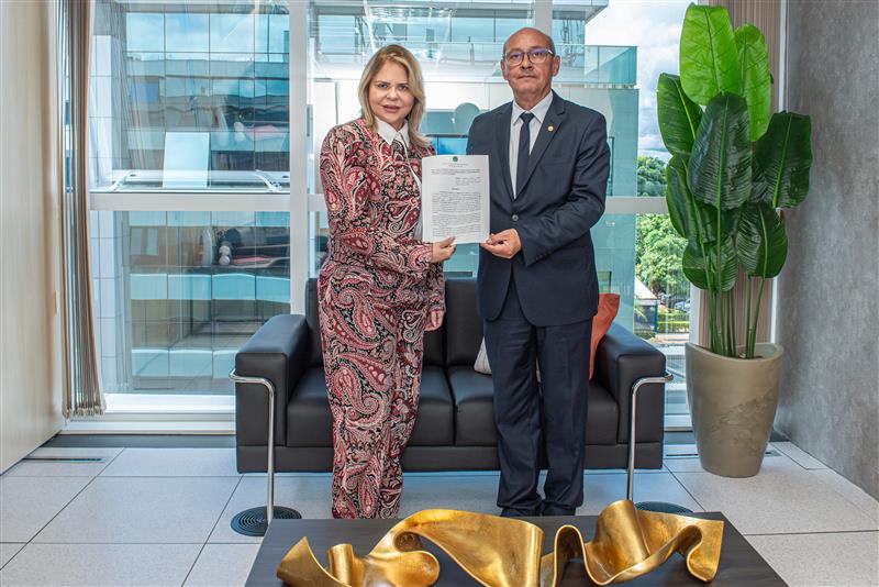 250407 CNMP Assinatura Pacto Ouvidoria Leonardo Prado 9