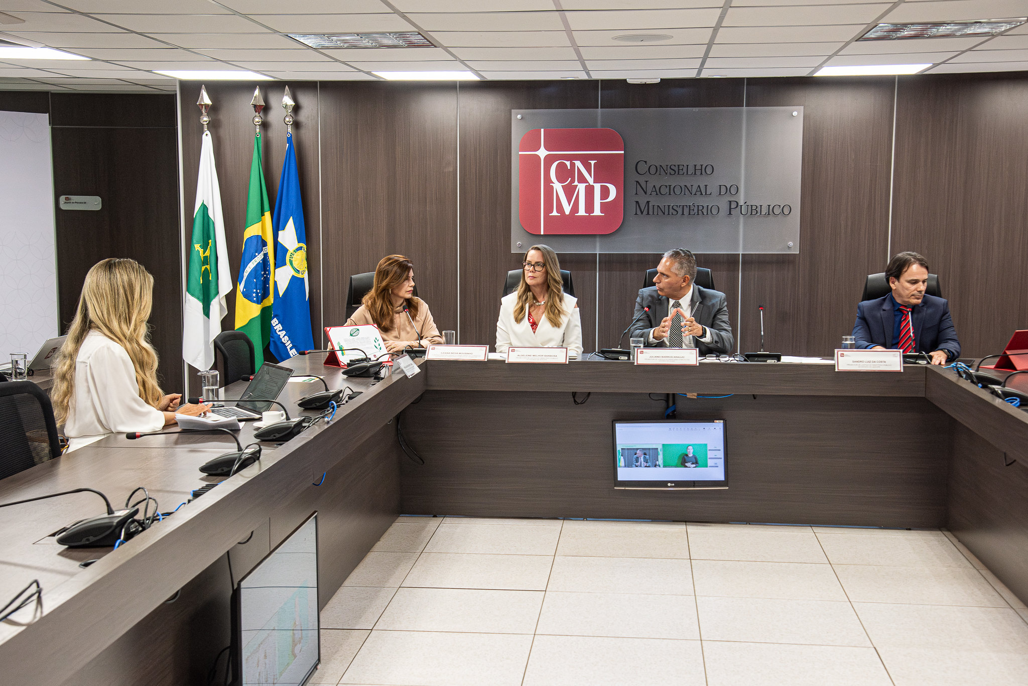 04 12 25 dialogos ambientais 1