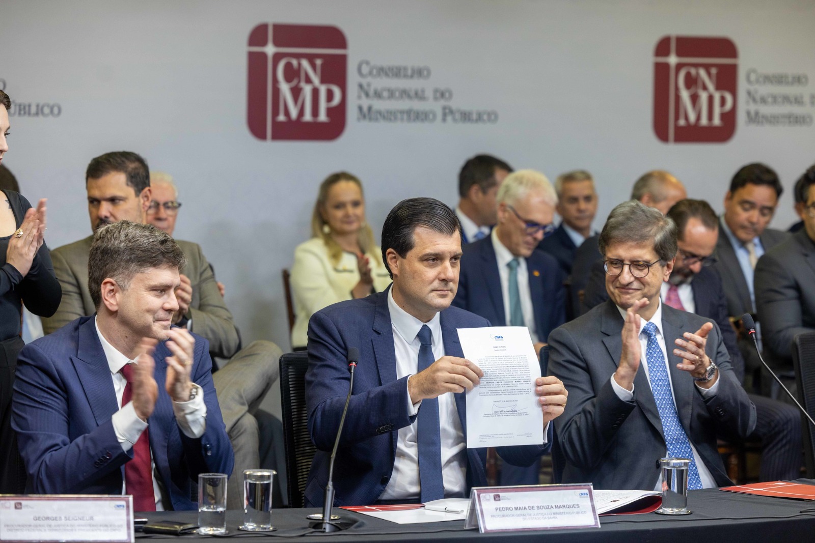 16 12 25 posse cnpg 1