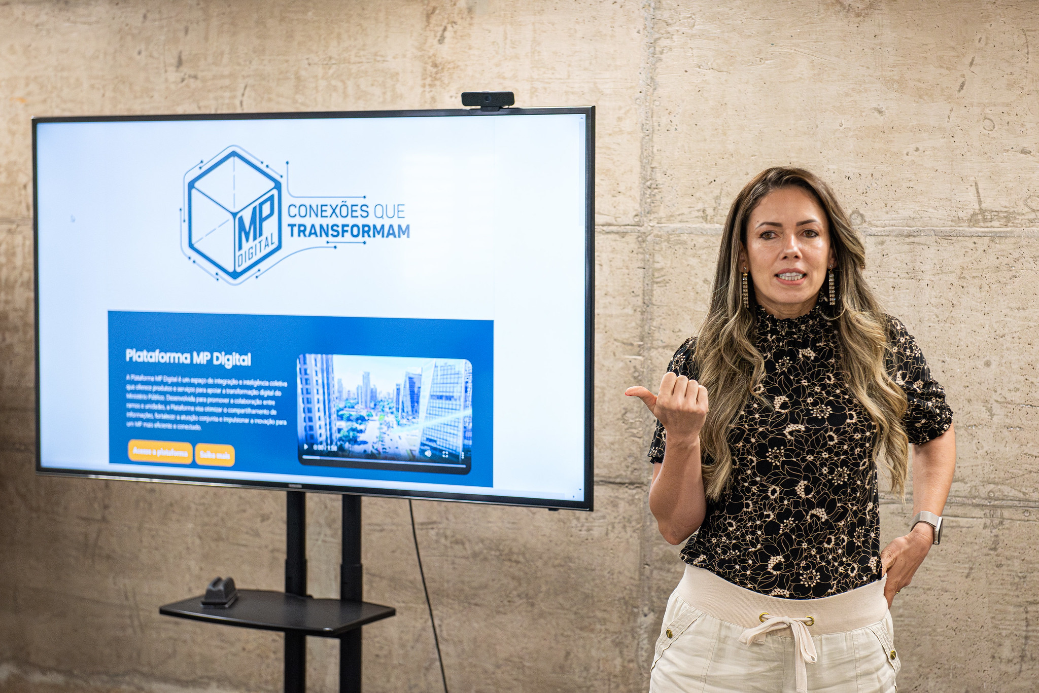 13 02 25 luciana freitas curso tcu