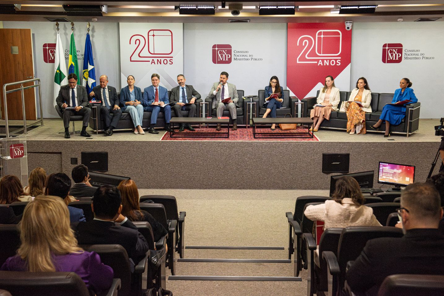 10 11 25 Seminario violencia politica