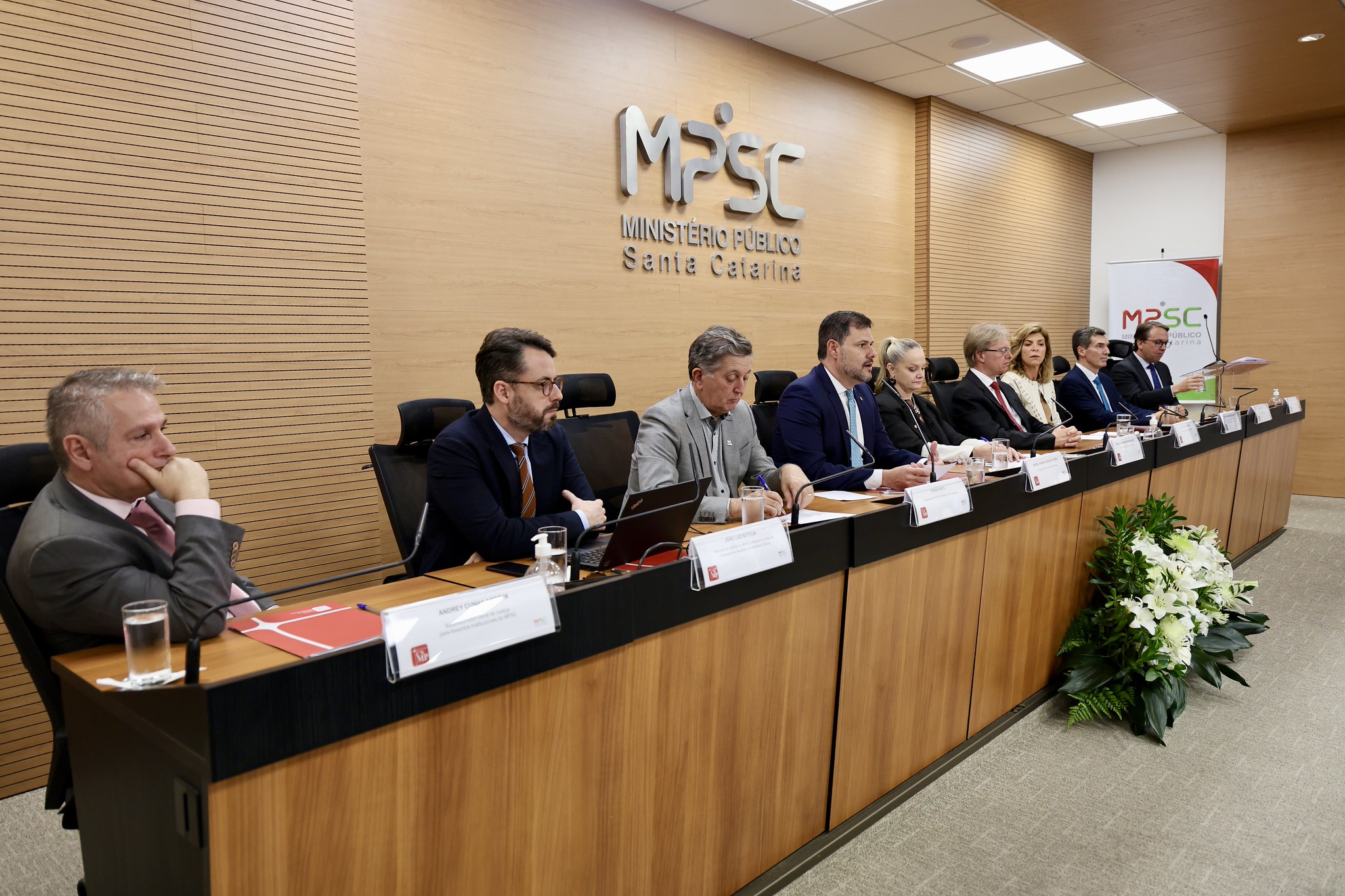 54873426200 50f11bb20a k