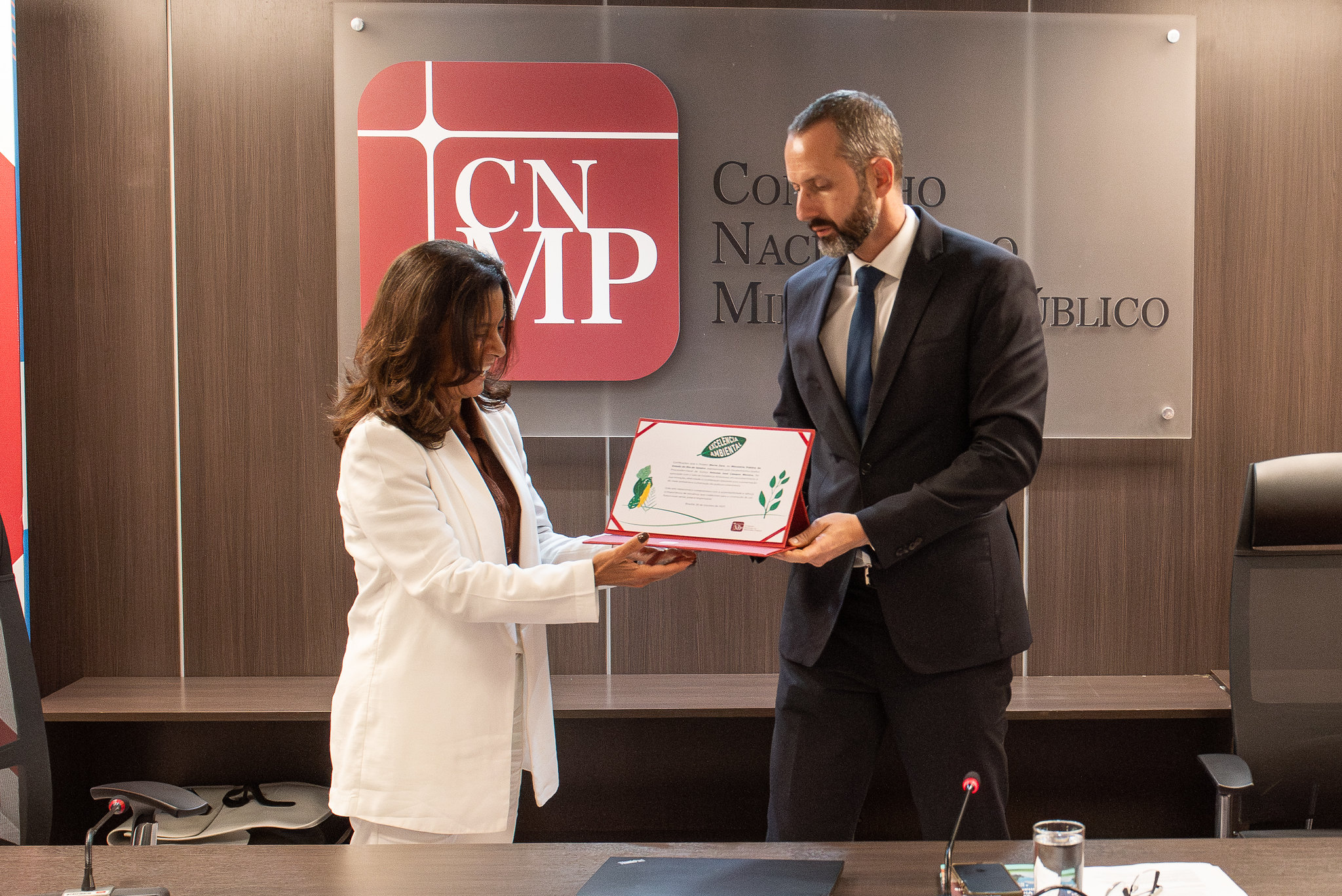 dialogos ambientais 6