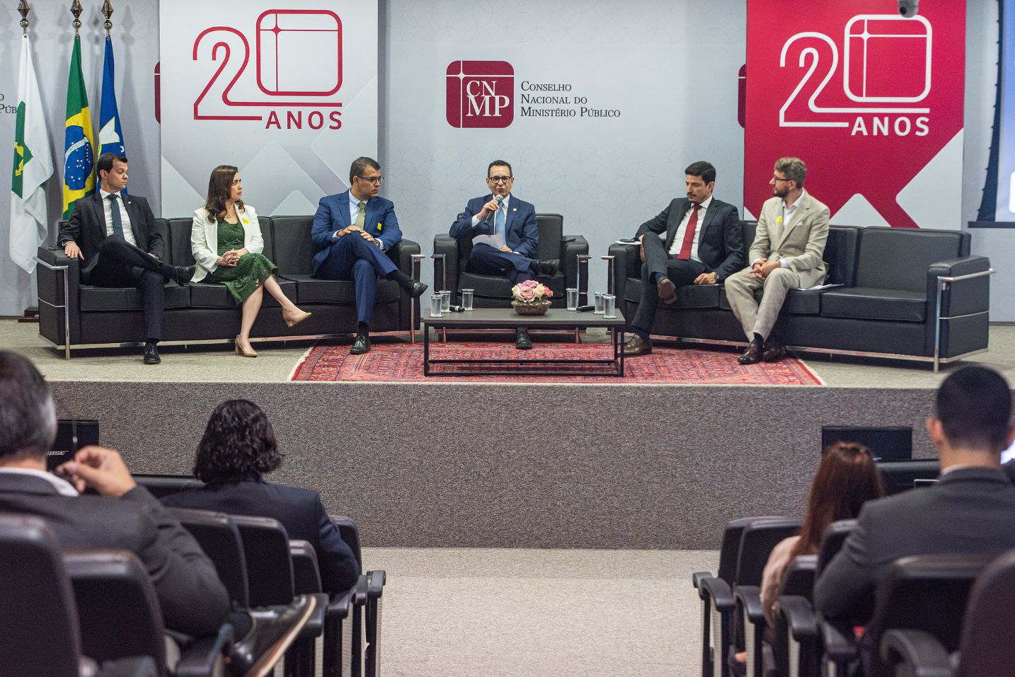 O crime na era digital CNMP