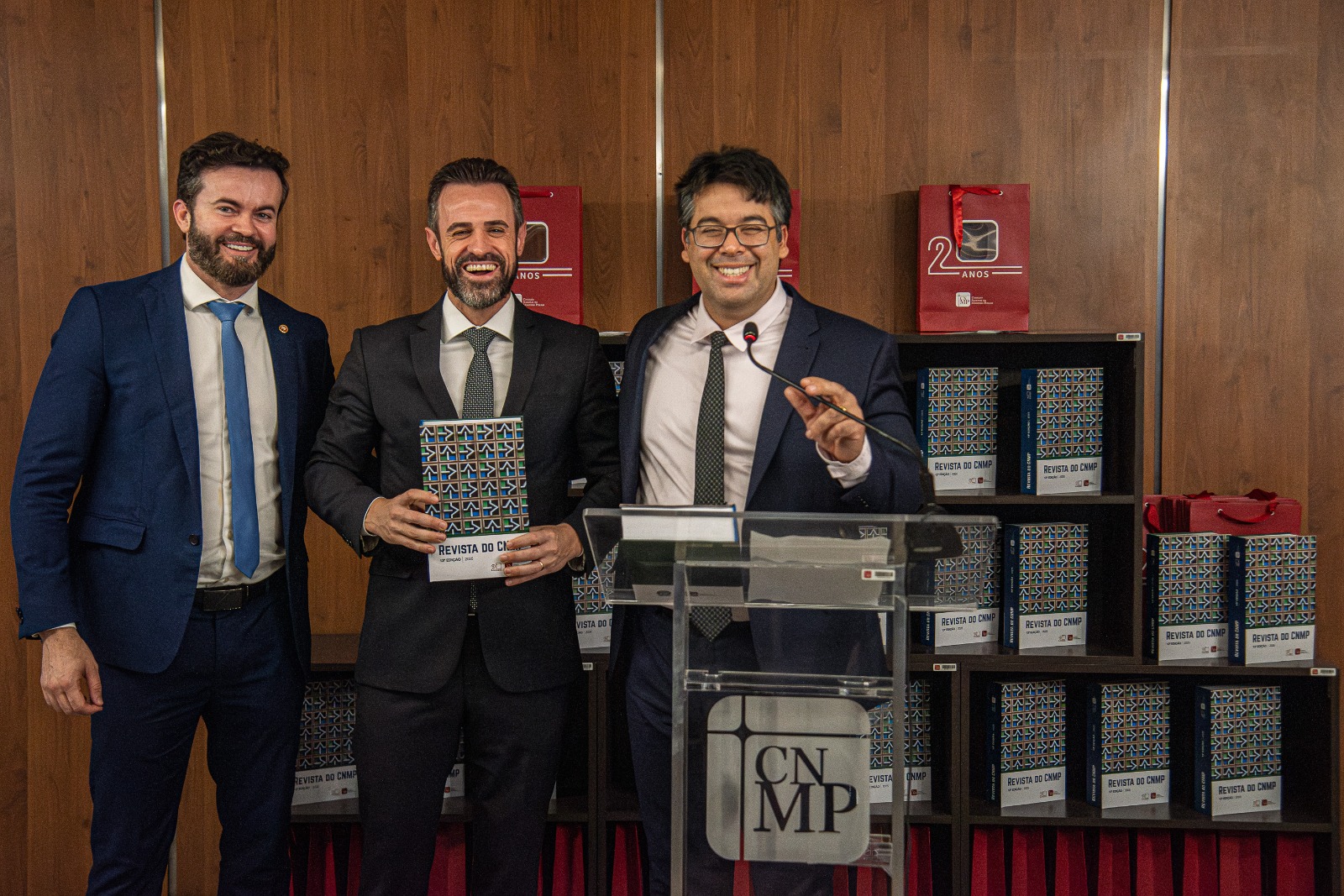 WhatsApp Image 2025 12 10 at 19.20.07