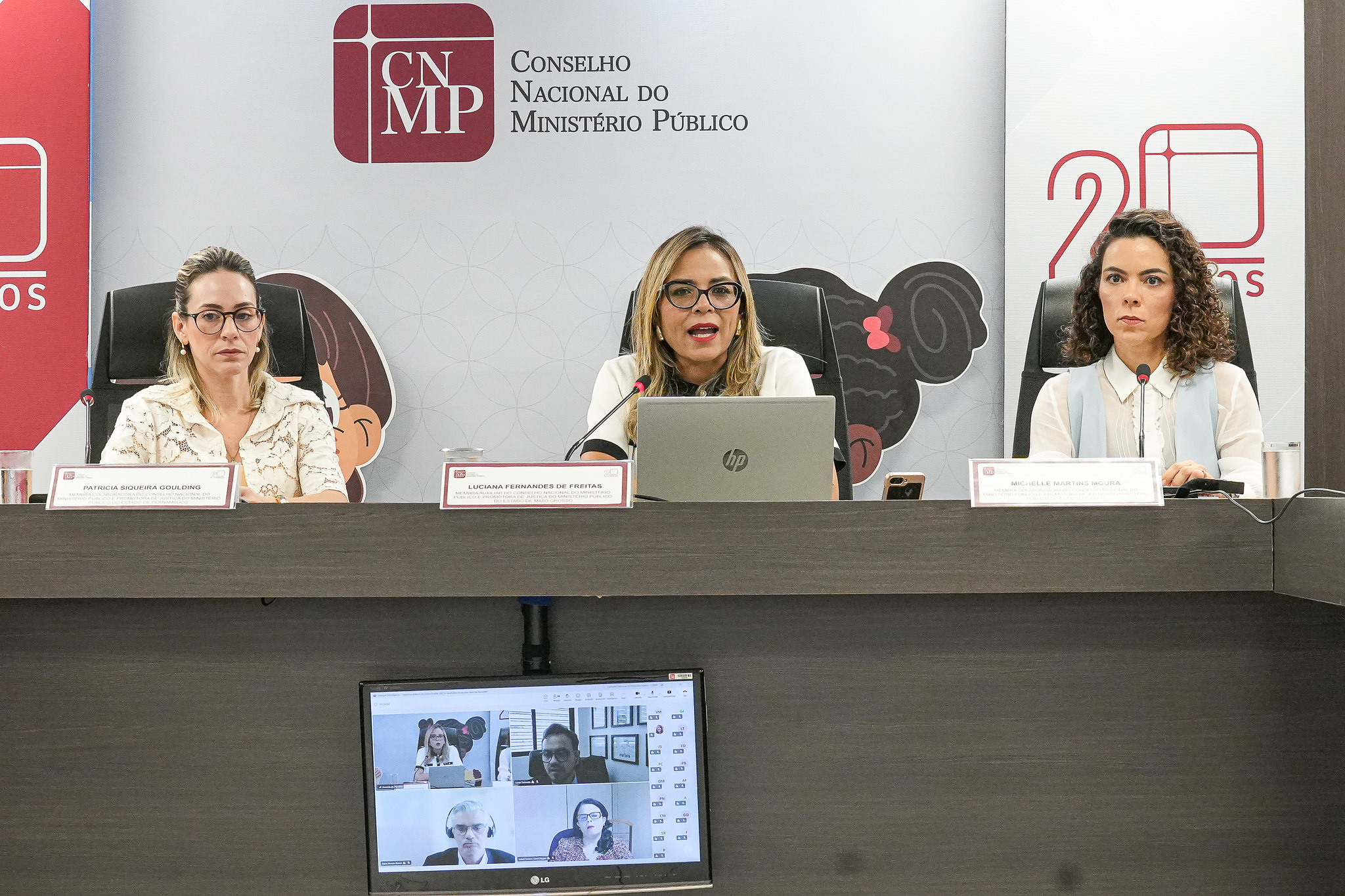 Dialogos estrategicos