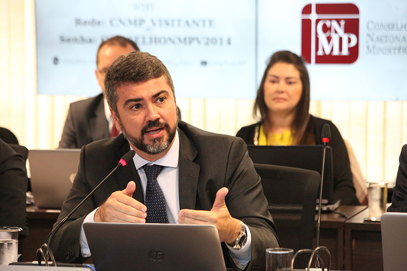 Conselheiro Valter Shuenquener