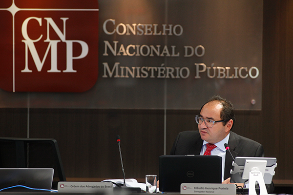 Corregedor Nacional Cl&aacute;udio Portela