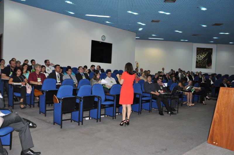 Enasp_curso__persecucao_penal_MS_2_12_abril_13_800x531