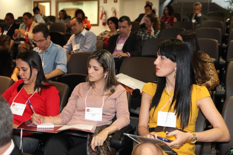 reuniao_CPCOM_06_05_13_800x533